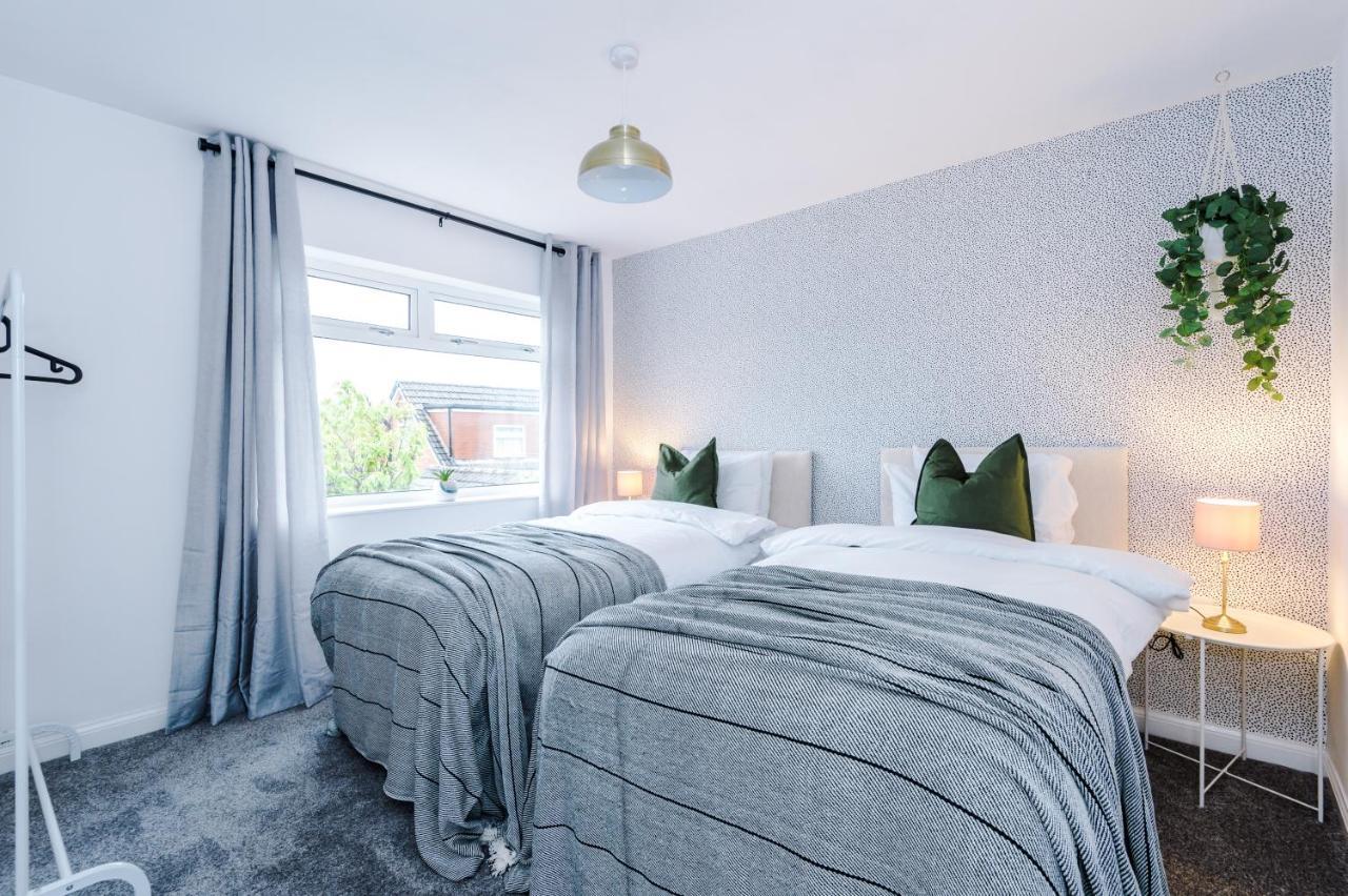 Welcoming 3 Bed Home, 10 Mins From Chester Races And Zoo Saughall Luaran gambar