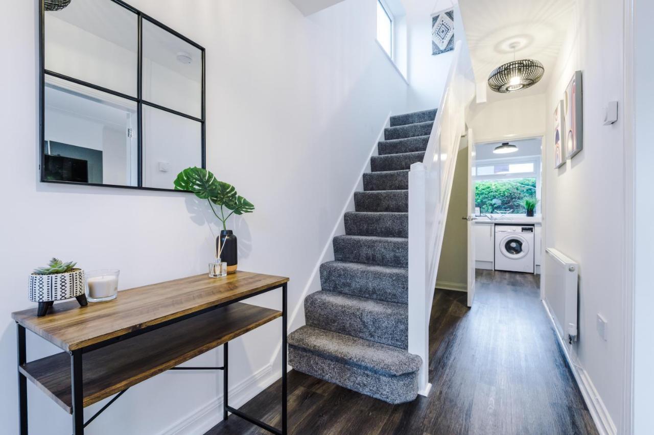 Welcoming 3 Bed Home, 10 Mins From Chester Races And Zoo Saughall Luaran gambar